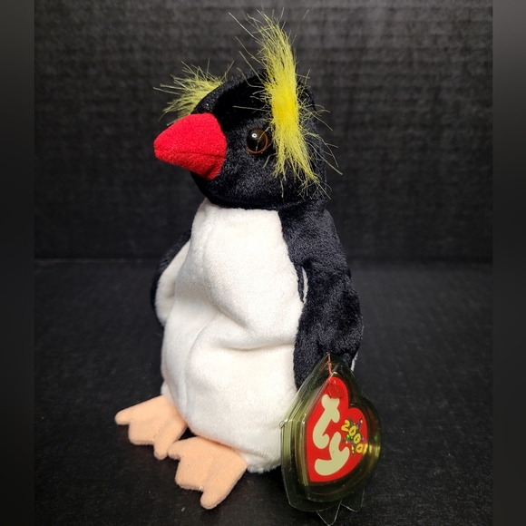 TY Beanie Baby Frigid The Penguin - Picture 3 of 11